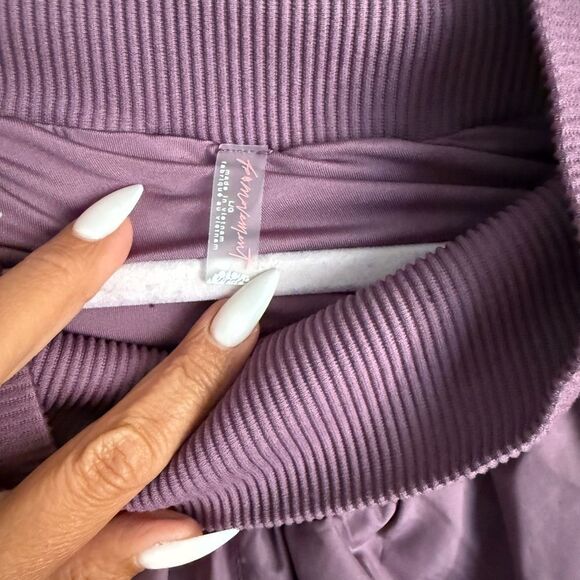 NWT Freepeople|Free Movement|Get Your Flirt On Shorts In Clove - Picture 9 of 9